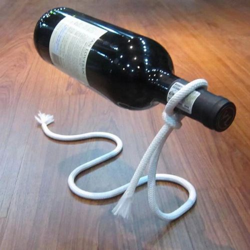 Personalized European-Style Iron Rope Wine Bottle Stand - Creative Hanging Wine Rack for Home Bar Decoration & Kitchen Display - Holds 1 Bottle Utensils Coffee
