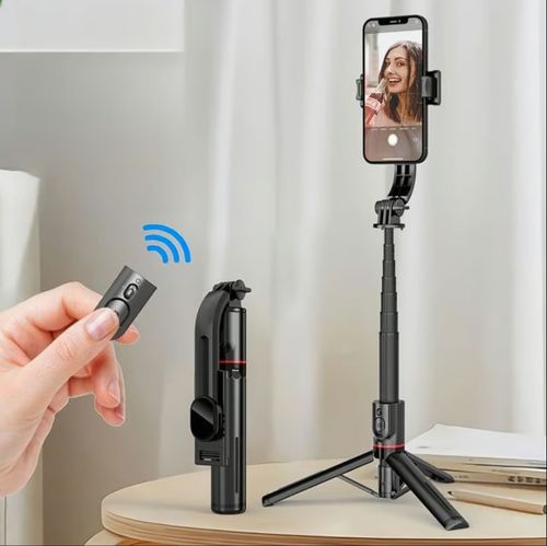 Multifunctional mobile phone selfie stick