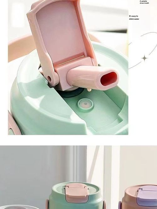 Large Capacity Portable Straw Water Bottle