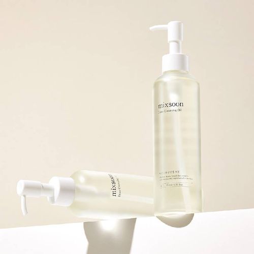 Soothing Pore-Care Cleansing Foam (150ml) and Refreshing Cleansing Milk Makeup Remover (195ml)