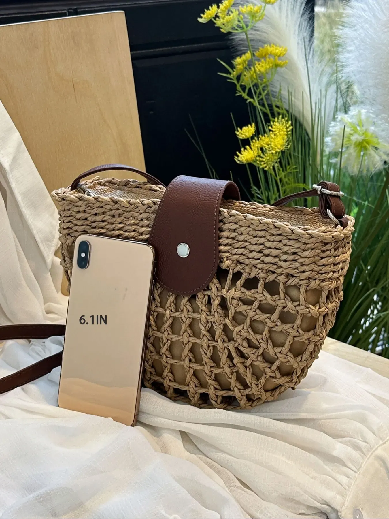 Women's Boho Semicircular Shape Hollow out Straw Bag, Trendy Elegant Crossbody Bag, Chic Summer 2026 Crossbody Bag for Beach Outfits, Casual Trendy Bag, Handcrafted Bag, Summer Bags, Casual Trendy Purses