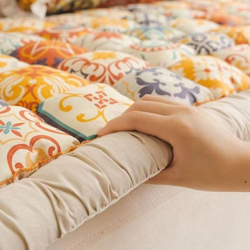 Four seasons sofa cushion