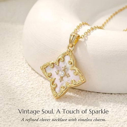 NORBU Women's Gold Four Leaf Clover Necklace18K Gold Plated Exquisite Zircon Lucky Four Leaf Clover Pendant Necklace Adjustable Clavicle Chain Jewelry  a Beautiful Gift for Women