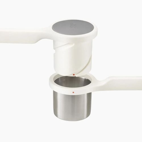 Multi‑Functional Manual Potato Ricer & Fruit Juicer Squeezer