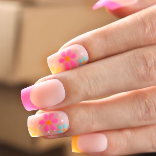 4 combinações bonitas e convenientes da manicura, uma semana para um bom humor todos os dias