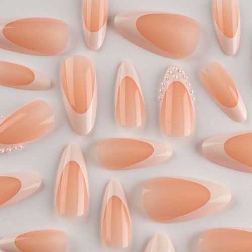 4 combinações bonitas e convenientes da manicura, uma semana para um bom humor todos os dias