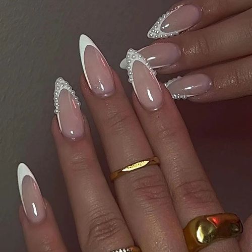 4 combinações bonitas e convenientes da manicura, uma semana para um bom humor todos os dias