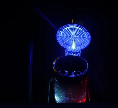 Cinzeiro colorido do carro