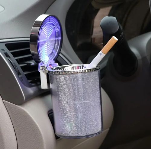 Cinzeiro colorido do carro