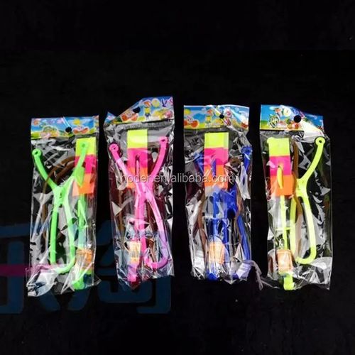 Compre um e envie quatro.  Catapulta pequena luminosa