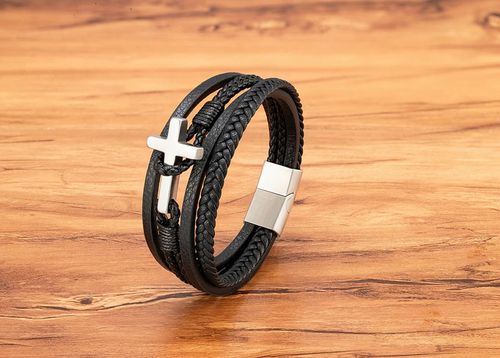PULSEIRA MASCULINA DE COURO COM CRUZ EM AÇO INOXIDÁVEL E FECHO MAGNÉTICO
