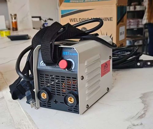 Máquina de Soldadura Manual por Arco Metálico Pequena