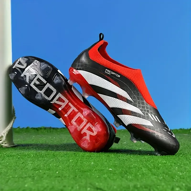 Men's and women's outdoor sports football shoes