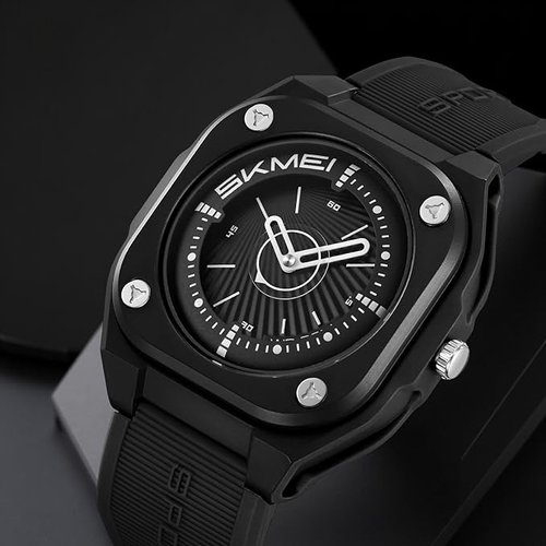 Men's Quartz Watch – Stylish & Durable Sports Watch