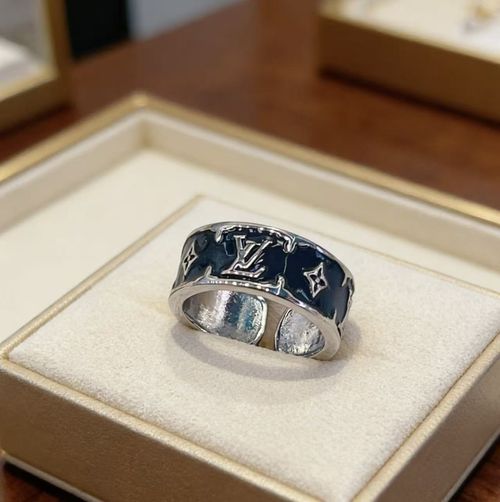 LV ring