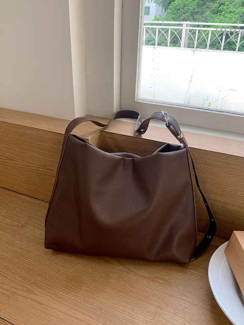 Maillard Retro Crossbody Bag