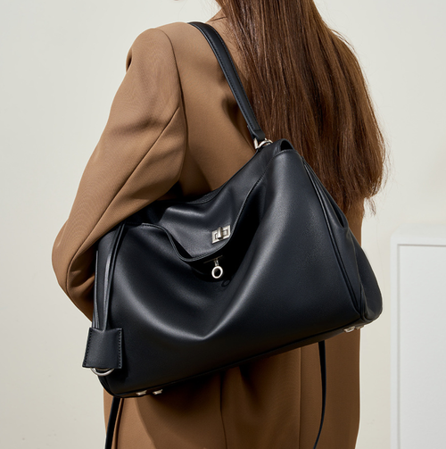 Smooth Calfskin Shoulder Tote Bag