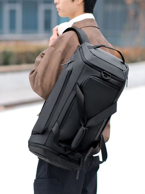 Large-Capacity Sports Backpack