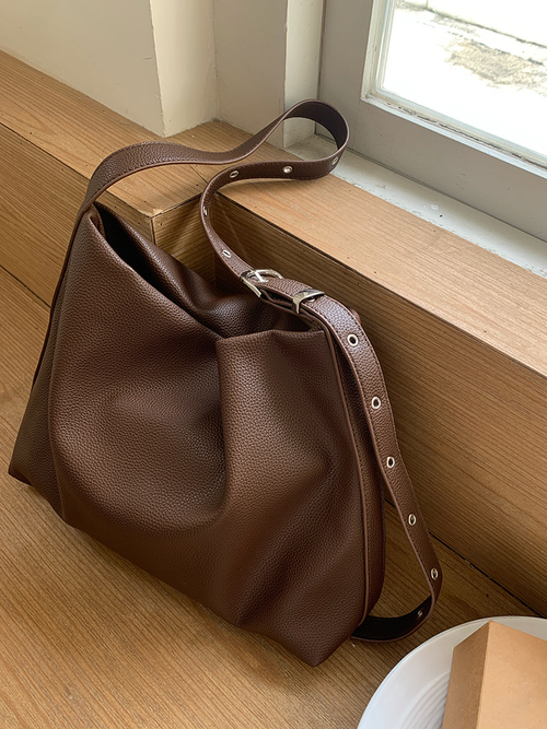 Maillard Retro Crossbody Bag