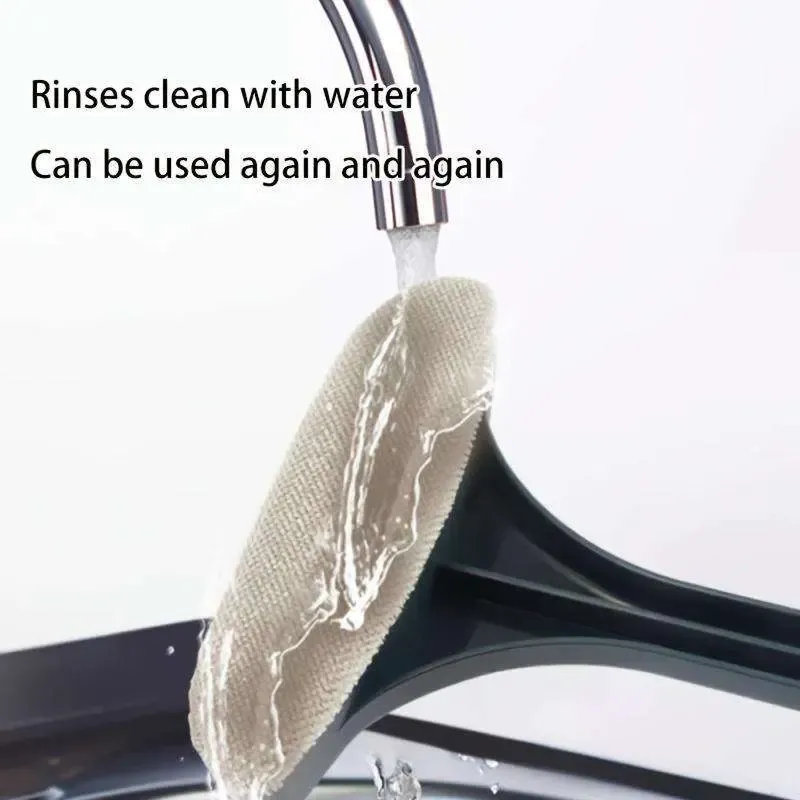 2-in-1 double-sided window cleaning brush with scraper, long handle, suitable for both wet and dry use, an ideal household cleaning tool.