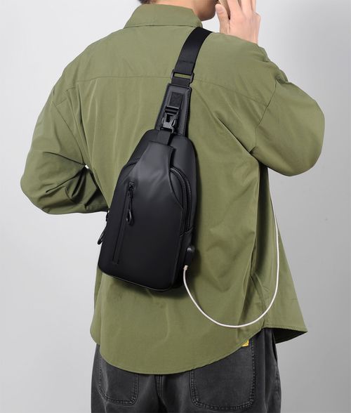 ZX051 Bolsa de ombro para homens, bolsa de ombro em PVC para viagens e caminhadas, bolsa mensageiro à prova d'água para uso ao ar livre