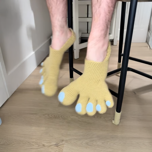 Hand-knitted Funny Toe Socks Slippers
