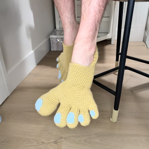 Hand-knitted Funny Toe Socks Slippers