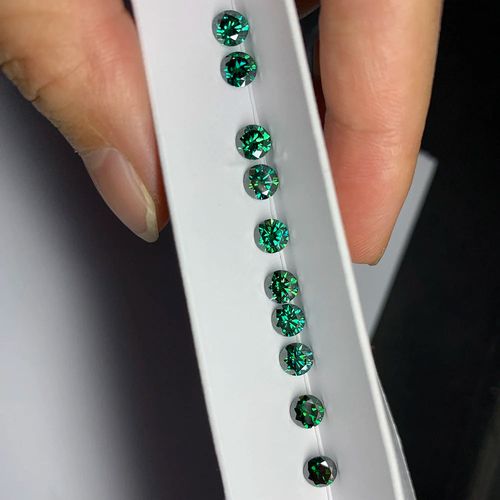 Wholesale factory price loose 0.5carat 5mm emerald green color round brillant cut Synthetic Loose lab created moissanite