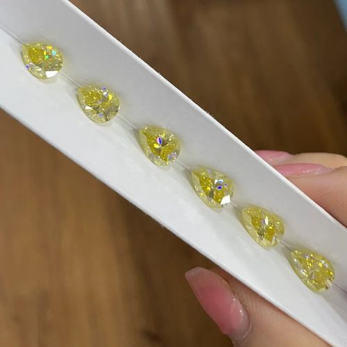 fancygem loose gemstone 5x8mm 7x11mm pear shape cutting diamond vivid fancy plated color yellow moissanite diamond