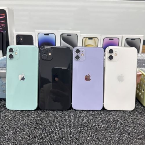 iPhone 11
