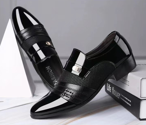 1202Black mesh-hole leather shoesLB-00191