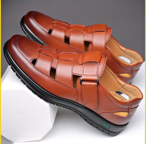 Men's leather shoes, business casual formal wear, soles and anti-slip properties