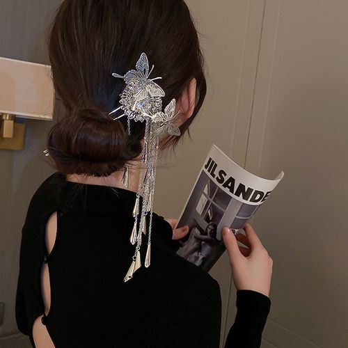 Chinese Retro Style Vintage Butterfly Flower Tassel Hairpin Handmade Metal Hair Stick Gift Hair Styling Tools Hair Accessories