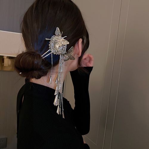 Chinese Retro Style Vintage Butterfly Flower Tassel Hairpin Handmade Metal Hair Stick Gift Hair Styling Tools Hair Accessories