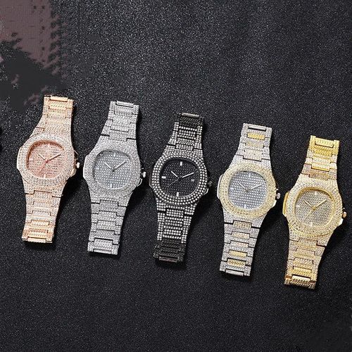 Shiny studded rhinestone alloy round men's quartz watch
