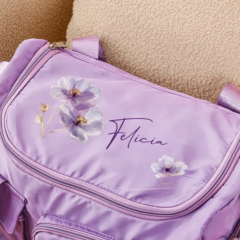 Personalisierte, künstlerische Reisetasche im Aquarellstil mit Blumenmuster, mehreren Fächern, Namenszug und Schulterriemen – Geburtstagsgeschenk für Frauen