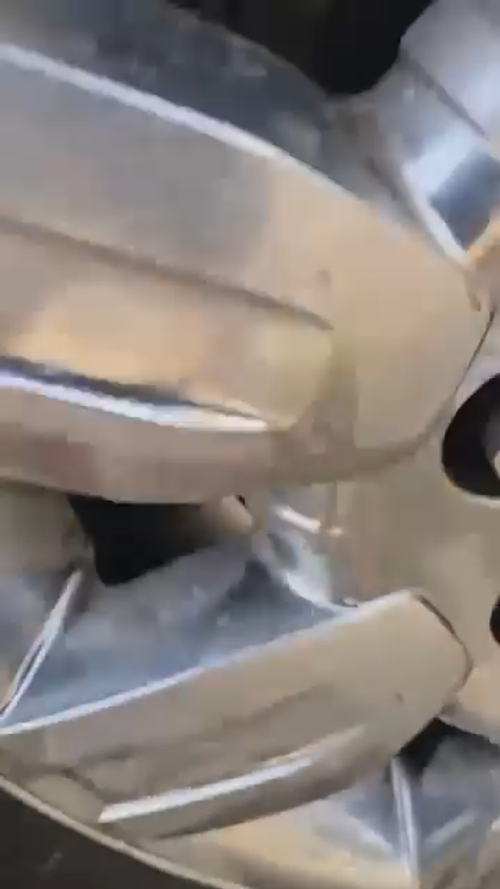 Heavy Duty Wheel Rust And Water Spot Cleaner