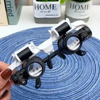 Universal LED Lighted Magnifying Glasses with Replaceable Lenses (Pay on Delivery)