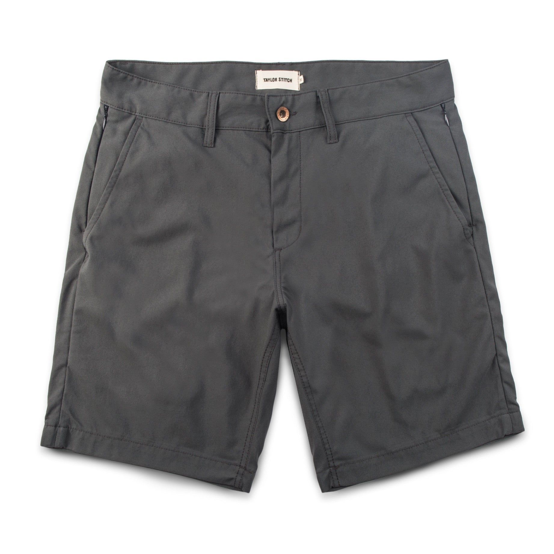 Roevn Travel Short in Charcoal