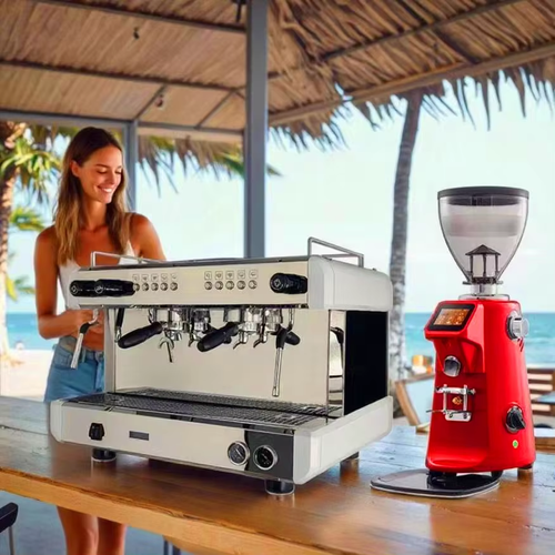 Máquina de café comercial profissional multifuncional semiautomática, máquina de cappuccino e expresso.