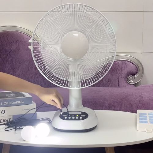 Ventilador de carregamento solar USB de 12 polegadas balançando a cabeça com ventilador de mesa de luz ventilador solar silencioso