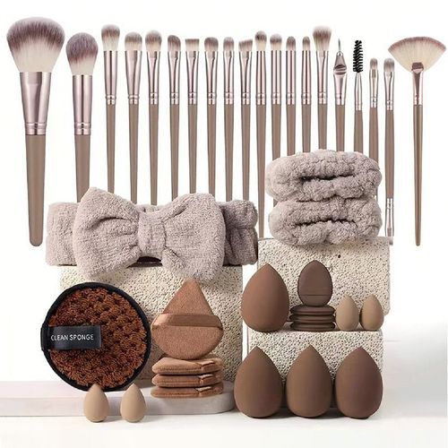 🎀50% OFF !! 🎀All-in-one set of makeup brushes and sponges💝