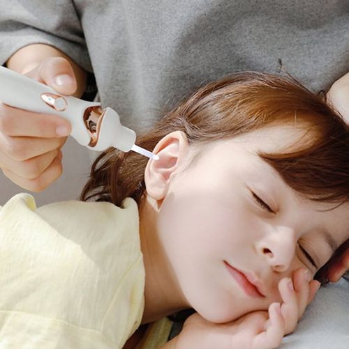 Painless ear cleaning for the whole family