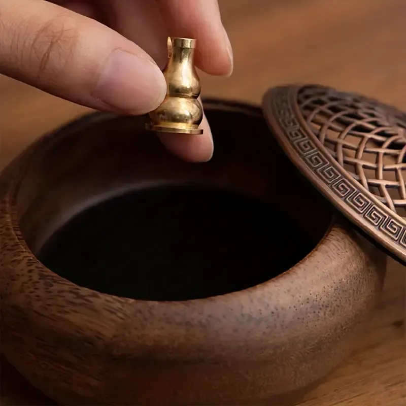 1pcs South American Walnut Retro Solid Wood Round Incense Burner, High-end Atmospheric Home Indoor Incense Burner
