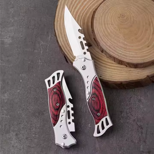 The Folding Knife That s Built for Adventure (and Everyday Wins)