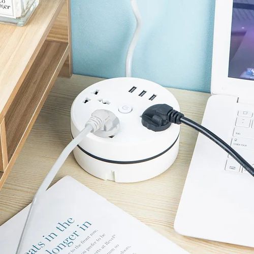 Multi-Hole Retractable Extension Socket with USB Multi-Function Plug 10A Rated Current