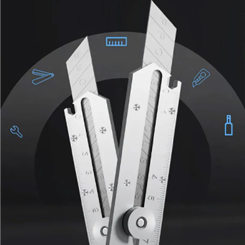 Veelzijdig cuttermes met intrekbaar afbreekbaar mesblad