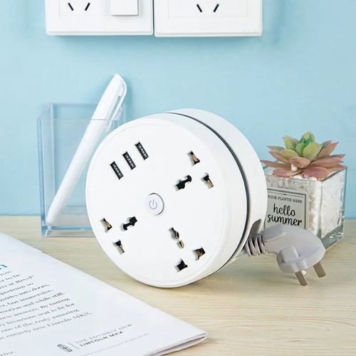 Multi-Hole Retractable Extension Socket with USB Multi-Function Plug 10A Rated Current