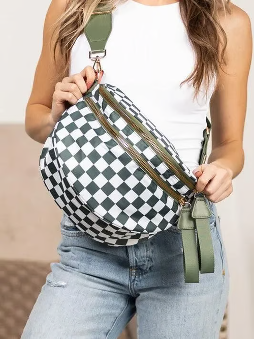 🔥Black and White Checkered Nylon Bum Bag
