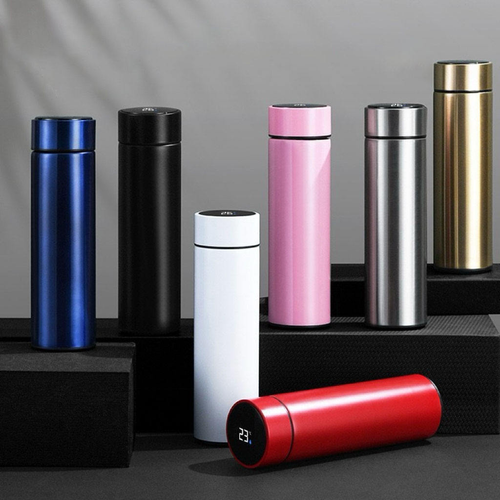 Smart Thermo Mug with Temperature Display – Stay Cozy Anywhere